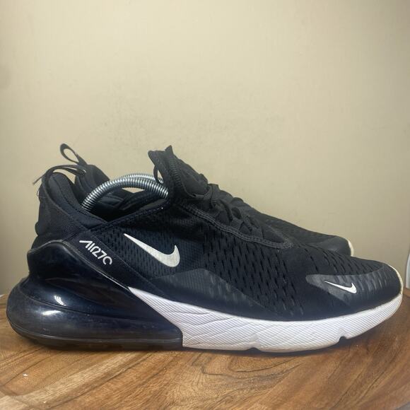 Nike Air Max 270 Mens Black And White Size 12 Low Top Athletic Shoes AH8050-002 - Picture 1 of 9